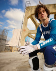 V -197 Glove - Ice White