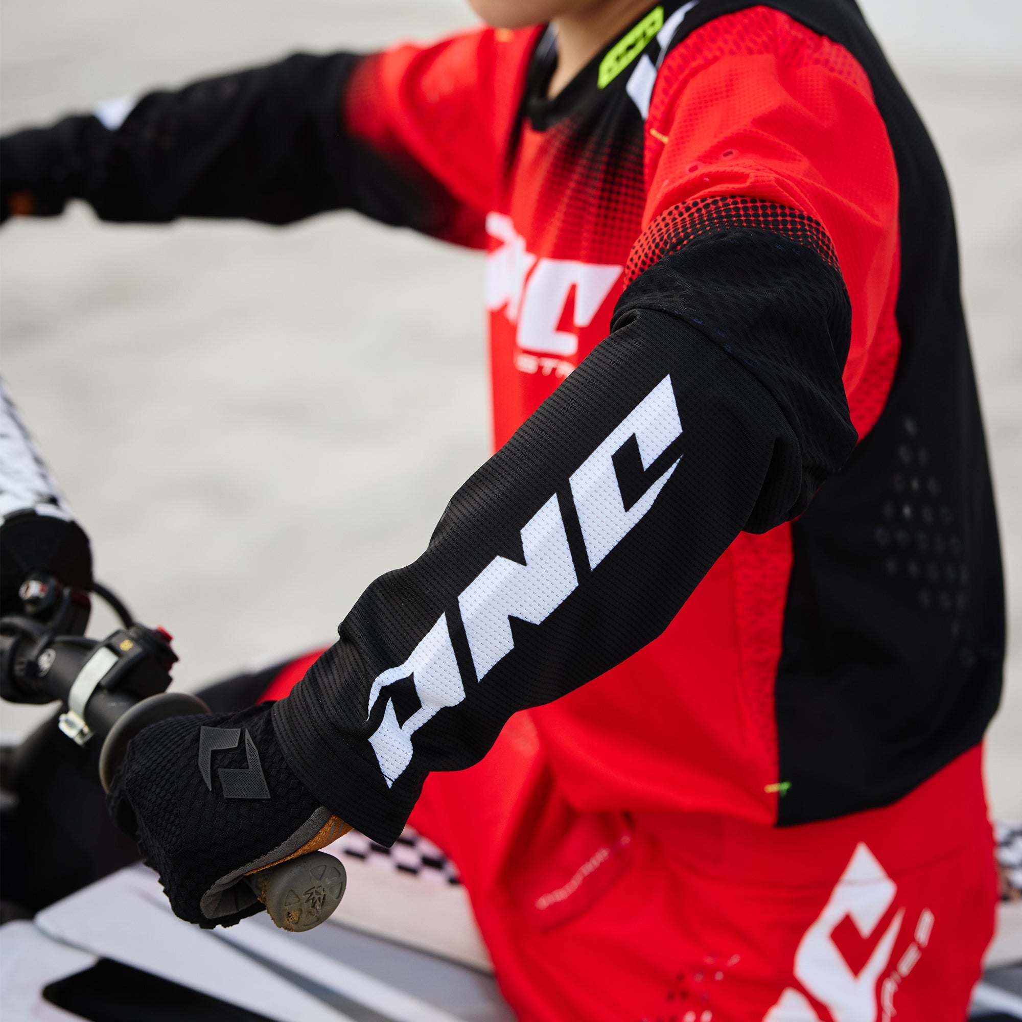 X -197 Youth Jersey - Scorch Red