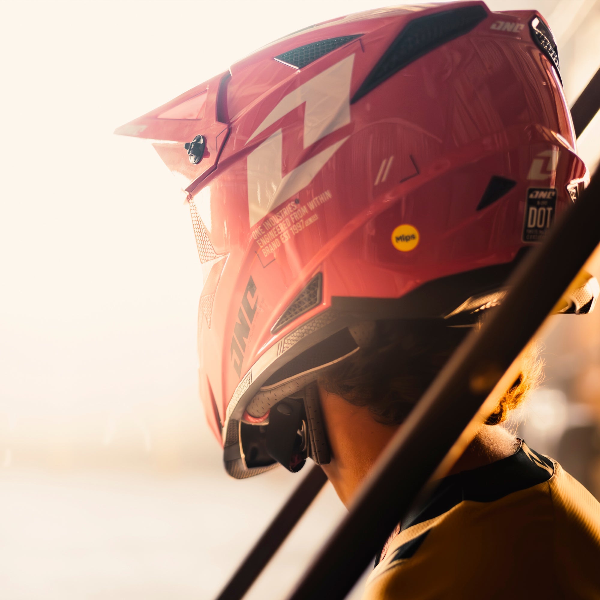X -297 Helmet - Focus Electric Red