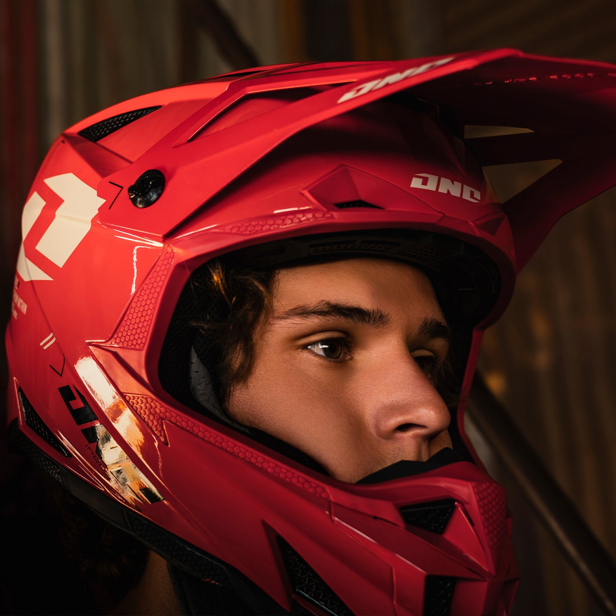 X -297 Helmet - Focus Electric Red